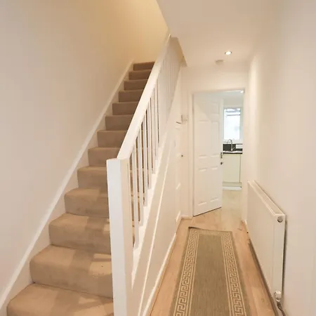 Four Bedroom House On Passage Road