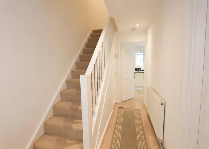 Four Bedroom House On Passage Road